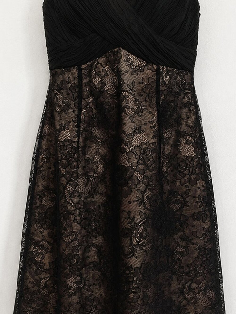 Jones Wear Black Lace Sheath Dress – Size 10 - Picture 4 of 5
